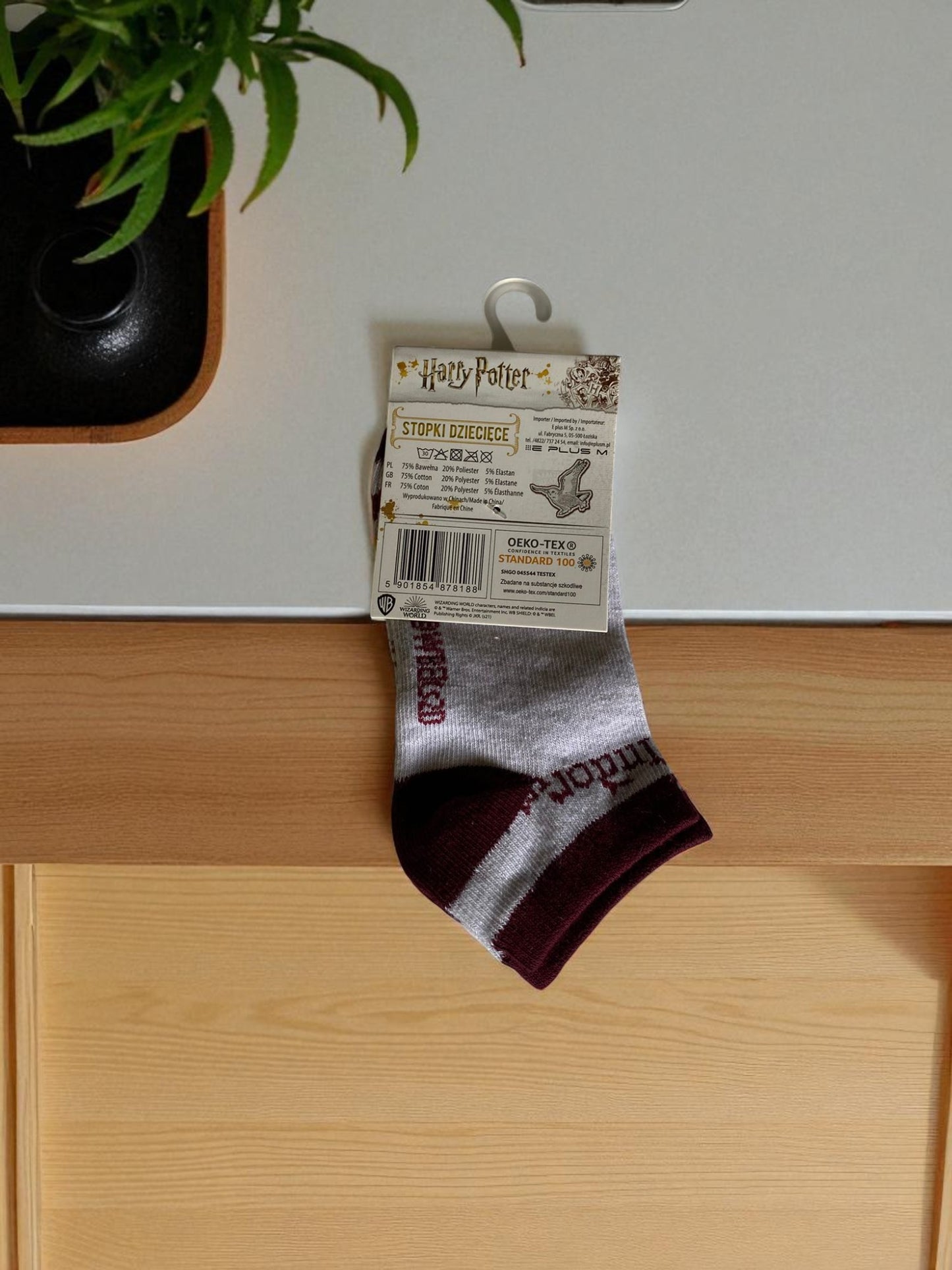 Pack 2 calcetines Harry Potter Gryffindor + Hogwarts – 75% algodón”