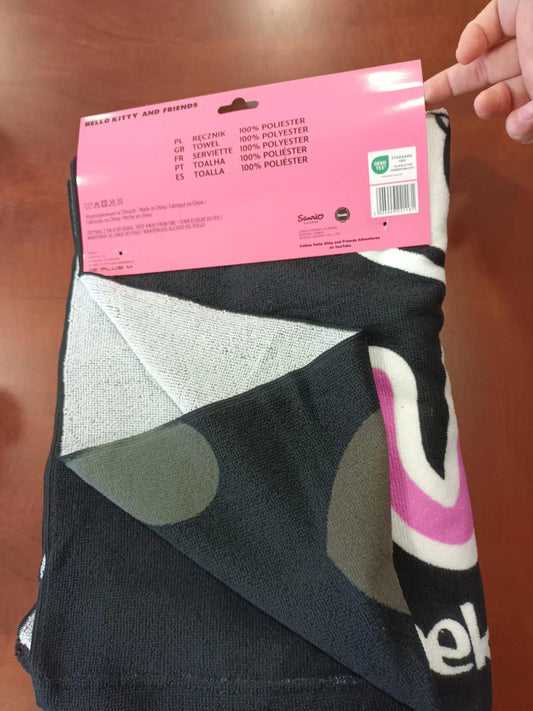 Toalla Kuromi Sanrio microfibra Tamaño: 70x140cm