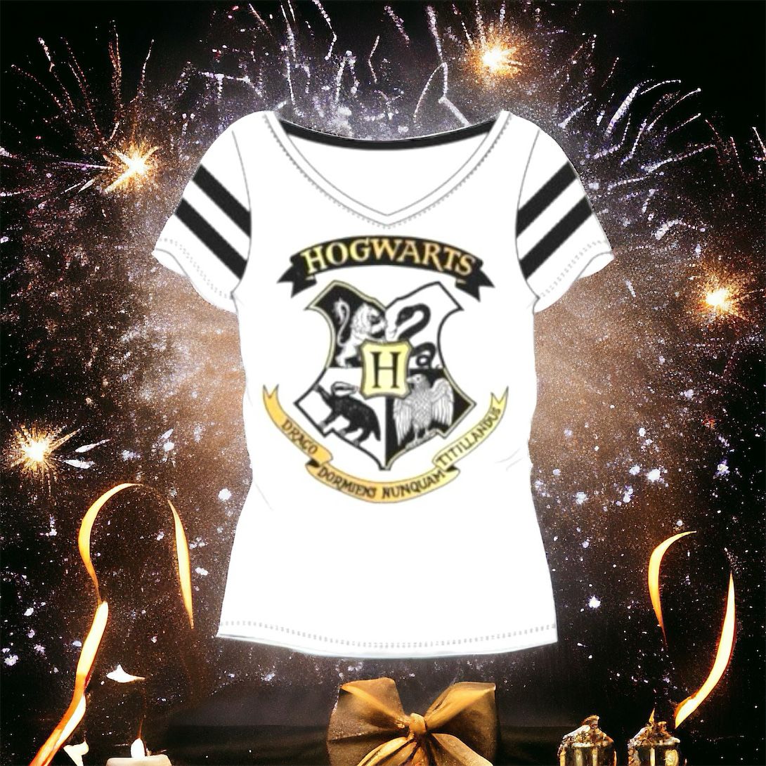 Harry Potter Women's T-Shirt Hogwars Crest Gold Logo 100% Cotton - E Plus M Gift for Women